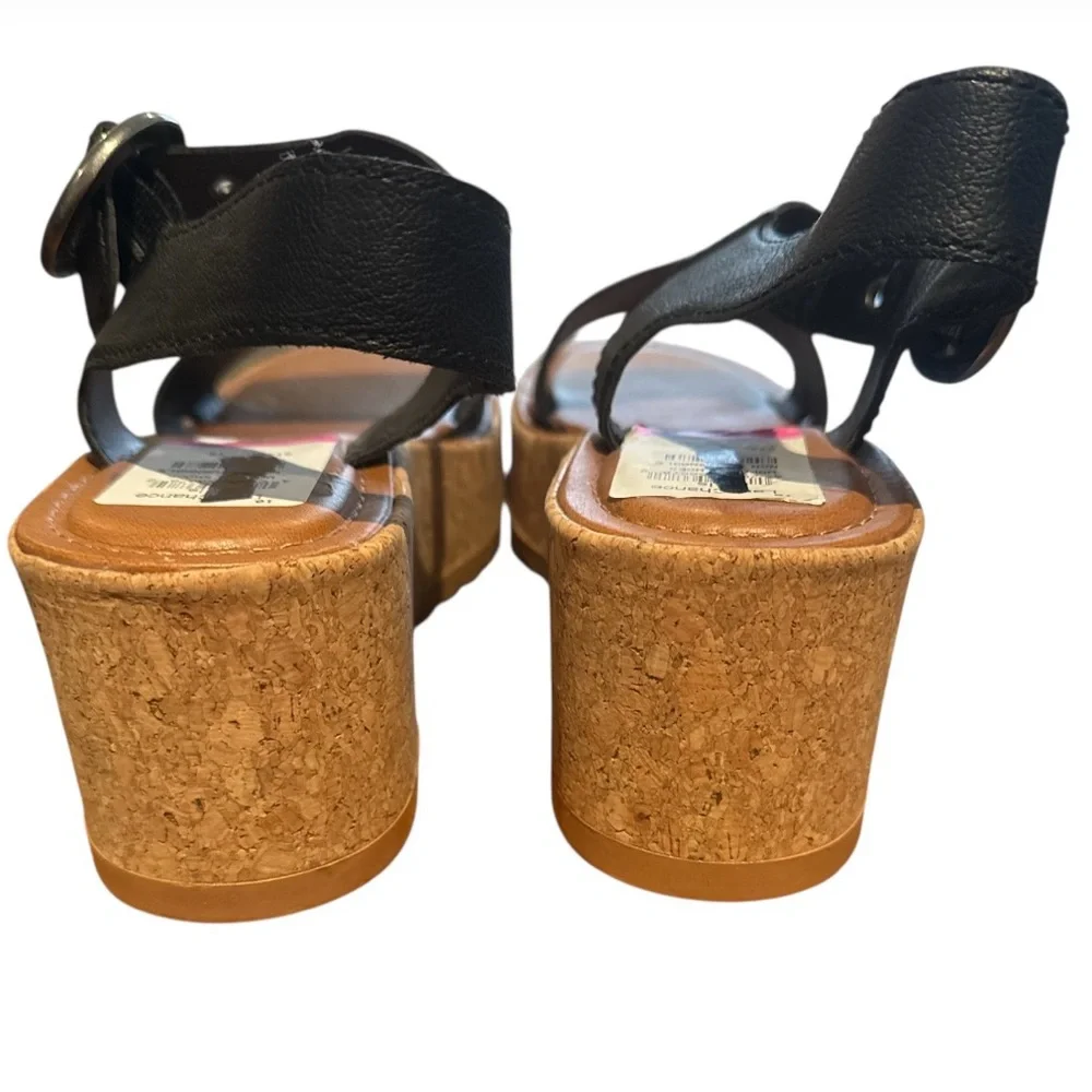 Zodiac Women's Glory Black Platform Wedge Sandals